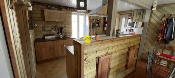 2 bedrooms House in Chateauneuf-sur-Cher, France No. 241162 5