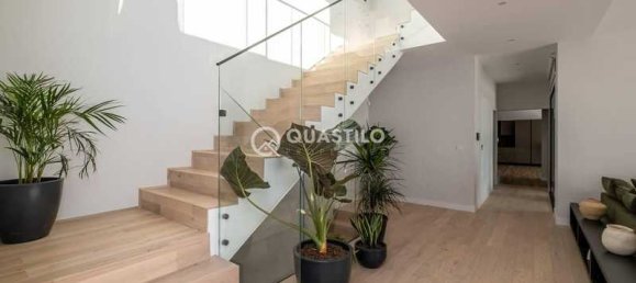 6 chambres Villa à Souni–Zanatzia, Cyprus No. 18750 11