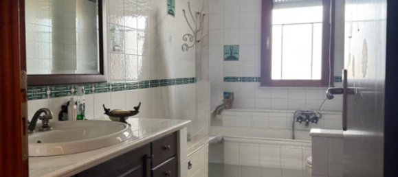 3 bedrooms Building in Messina, Italy No. 272180 2