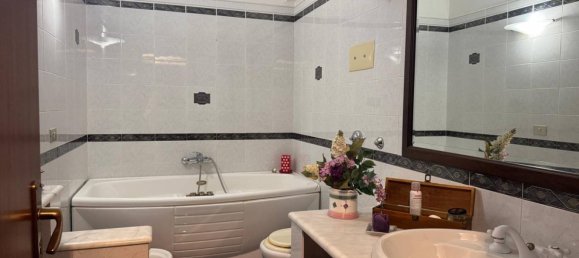 3 bedrooms Building in Messina, Italy No. 272180 19