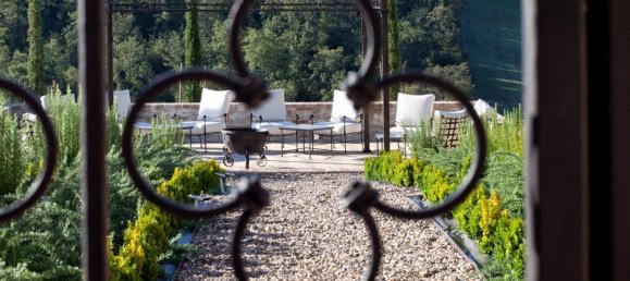 7 Schlafzimmer Schlösser in Siena, Italy, Nr. 196351 18