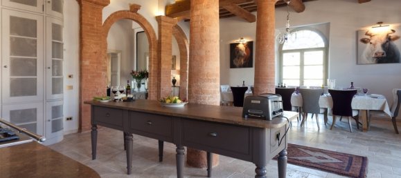 7 Schlafzimmer Schlösser in Siena, Italy, Nr. 196351 28