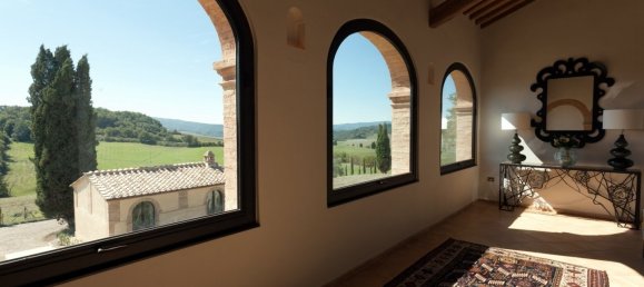 7 Schlafzimmer Schlösser in Siena, Italy, Nr. 196351 27