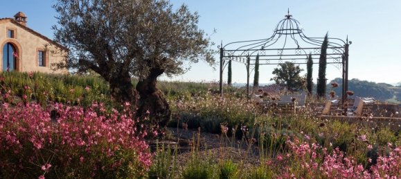 7 Schlafzimmer Schlösser in Siena, Italy, Nr. 196351 17