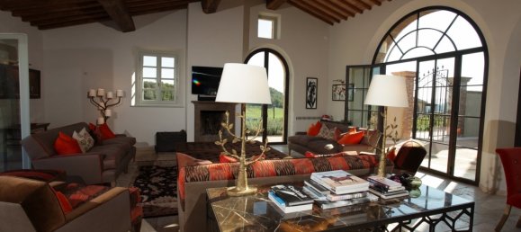 7 Schlafzimmer Schlösser in Siena, Italy, Nr. 196351 23