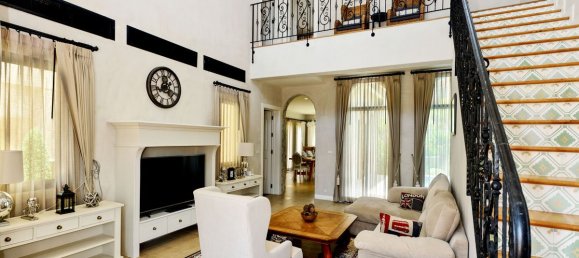 3 bedrooms Cafe / restaurant in Pattaya, Thailand No. 727 7