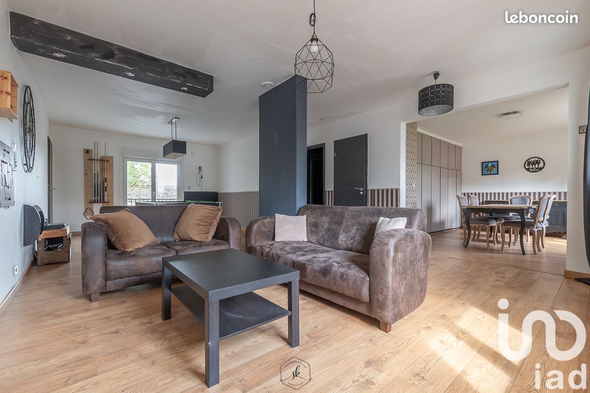 6 bedrooms House in Stuckange, France No. 246052