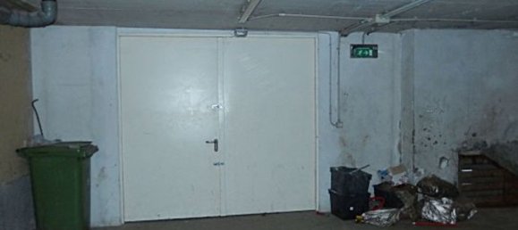 395m² Commercial property in Milan, Italy No. 248214 3