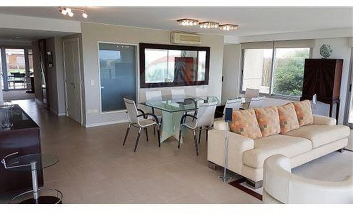 Apartamento T3 em Punta del Este, Uruguay N.º 1673