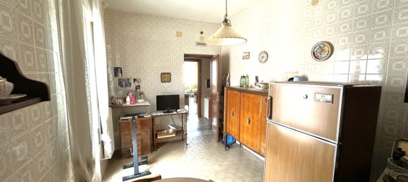 6 rooms Apartment in Formia, Italy No. 151636 5