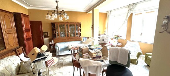 6 rooms Apartment in Formia, Italy No. 151636 2