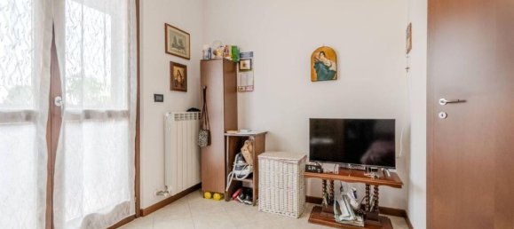 3-salle Appartement à Cervignano d'Adda, Italy No. 65259 21