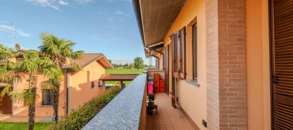 3-salle Appartement à Cervignano d'Adda, Italy No. 65259 11