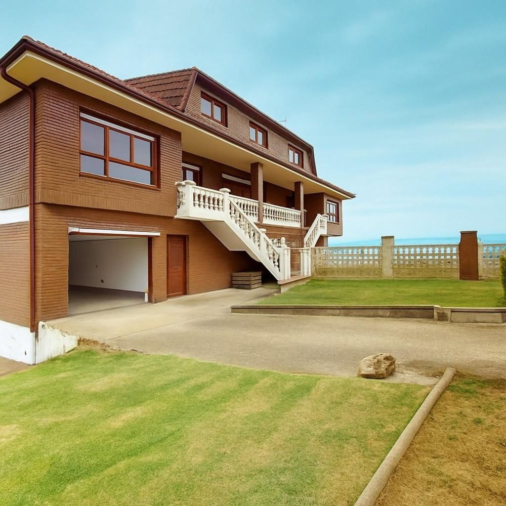 6 bedrooms House in Santander, Spain No. 214234