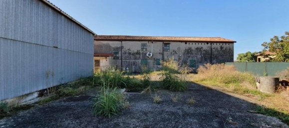 5 rooms House in Arcole, Italy No. 24079 8