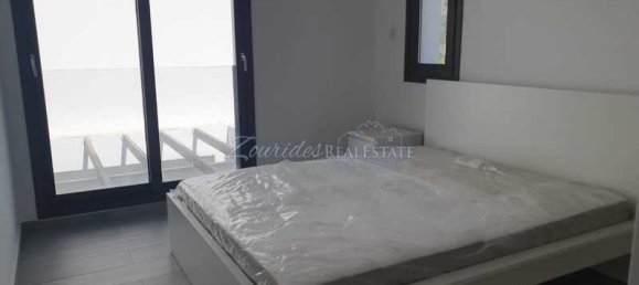 Коммерческая недвижимость с 3 спальнями в Ороклини, Кипр № 67691 3