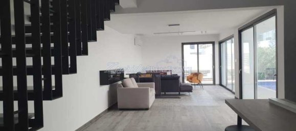 Коммерческая недвижимость с 3 спальнями в Ороклини, Кипр № 67691 6