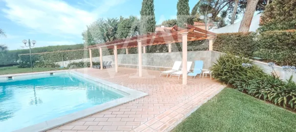 Villa de 4 dormitorios en Cascais, Portugal No. 93364 3