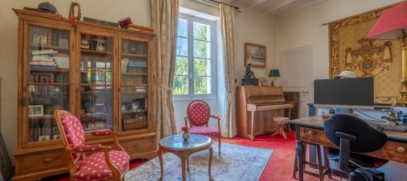 6 bedrooms House in Charente, France No. 294592 5