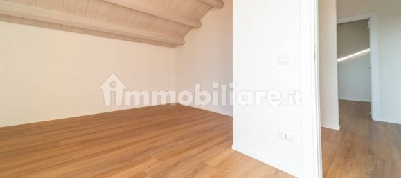 2 bedrooms Penthouse in Parma, Italy No. 225865 20