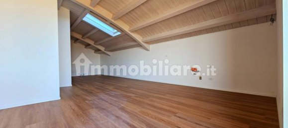 2 bedrooms Penthouse in Parma, Italy No. 225865 27