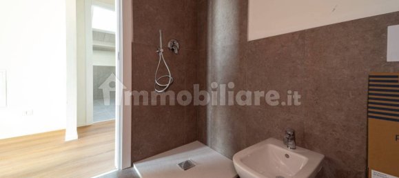 2 bedrooms Penthouse in Parma, Italy No. 225865 15
