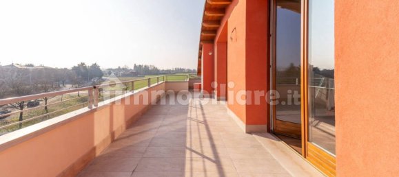 2 bedrooms Penthouse in Parma, Italy No. 225865 8