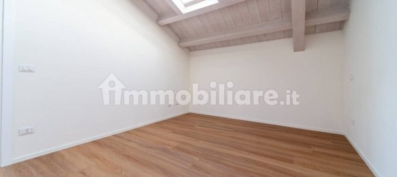 2 bedrooms Penthouse in Parma, Italy No. 225865 10
