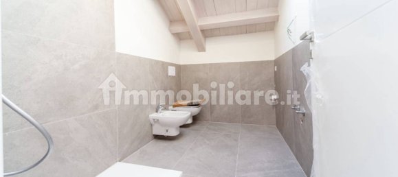 2 bedrooms Penthouse in Parma, Italy No. 225865 19