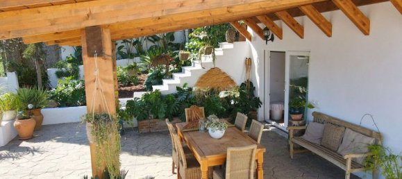 Villa de 4 dormitorios en Alhaurín el Grande, Spain No. 30003 44