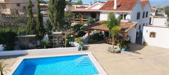 Villa de 4 dormitorios en Alhaurín el Grande, Spain No. 30003 12