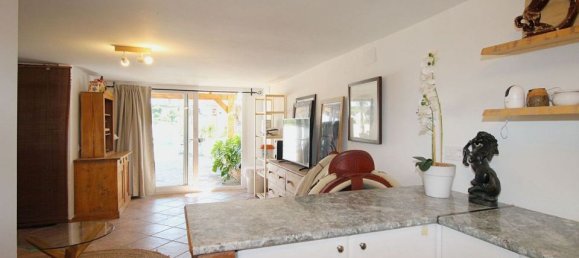 Villa de 4 dormitorios en Alhaurín el Grande, Spain No. 30003 47