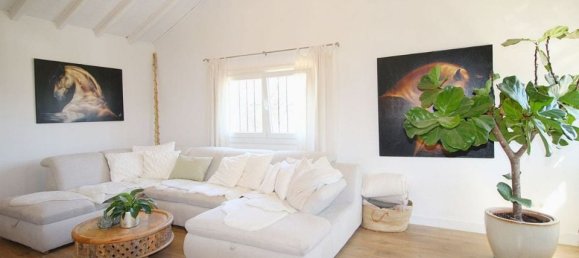 Villa de 4 dormitorios en Alhaurín el Grande, Spain No. 30003 19