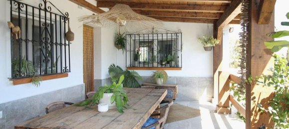 Villa de 4 dormitorios en Alhaurín el Grande, Spain No. 30003 46