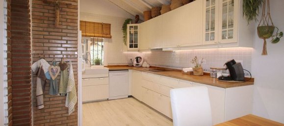 Villa de 4 dormitorios en Alhaurín el Grande, Spain No. 30003 22