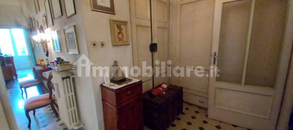 4 bedrooms Apartment in Lucca, Italy No. 328090 14