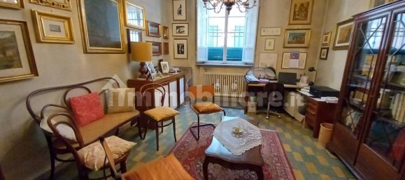 4 bedrooms Apartment in Lucca, Italy No. 328090 8