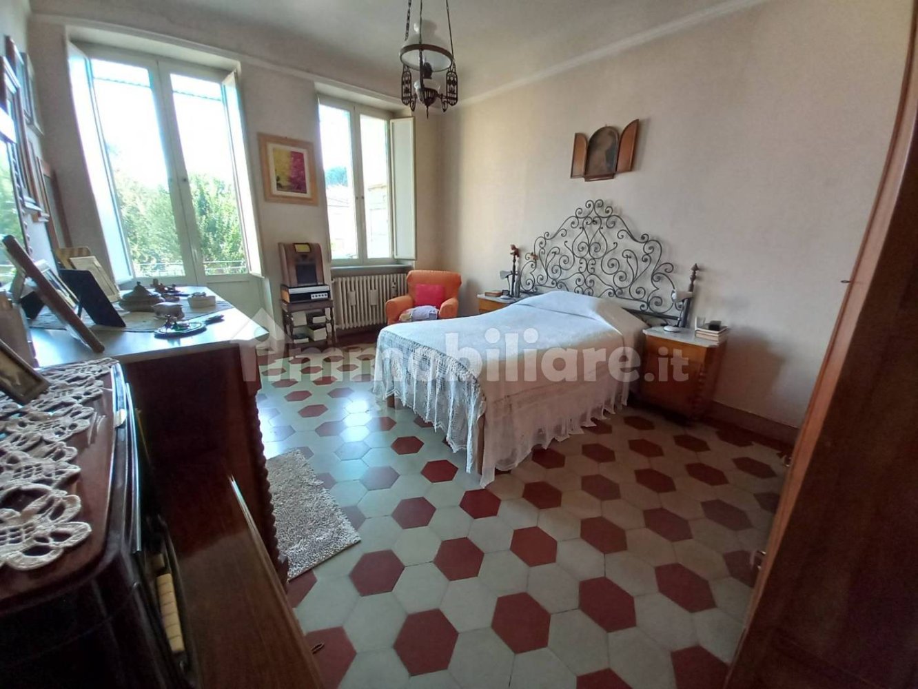 4 bedrooms Apartment in Lucca, Italy No. 328090