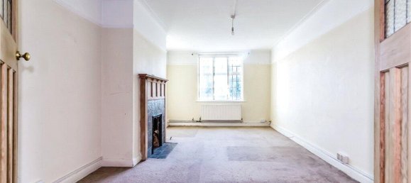 2 bedrooms Apartment in South Croydon, United Kingdom No. 8011 11