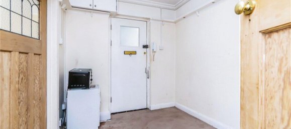 2 bedrooms Apartment in South Croydon, United Kingdom No. 8011 15