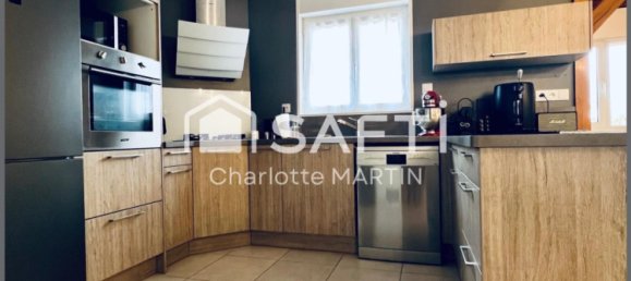 2 bedrooms Villa in Vierzon, France No. 41991 2