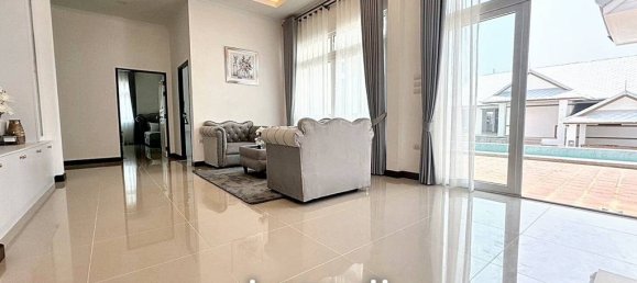 3 bedrooms Cafe / restaurant in Pattaya, Thailand No. 13435 9