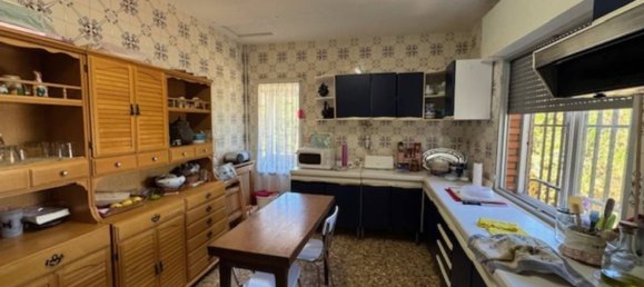 4 bedrooms House in Madrid, Spain No. 189064 10