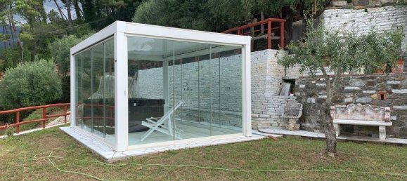 3 bedrooms Villa in Seravezza, Italy No. 368058 9