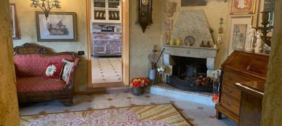 3 bedrooms Villa in Seravezza, Italy No. 368058 20