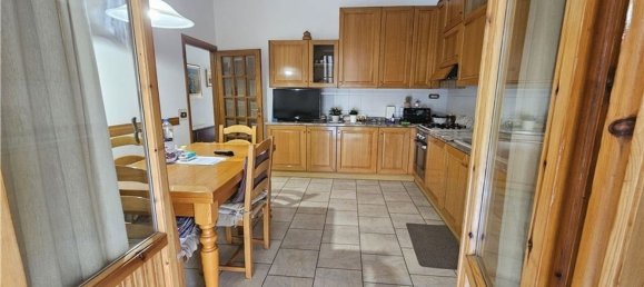 5 bedrooms Apartment in Empoli, Italy No. 332539 10