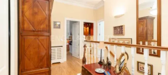 3 bedrooms House in Madrid, Spain No. 185561 5