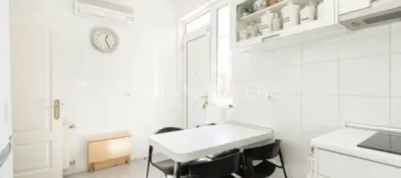 3 bedrooms House in Madrid, Spain No. 185561 14