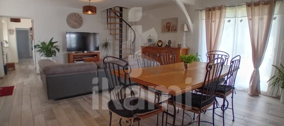 4 chambres Villa à Saint-Julien-sur-Cher, France No. 276135 9