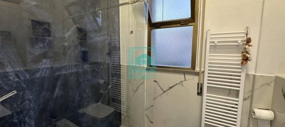 Apartamento de 5 habitaciónes en Viareggio, Italy No. 174722 25